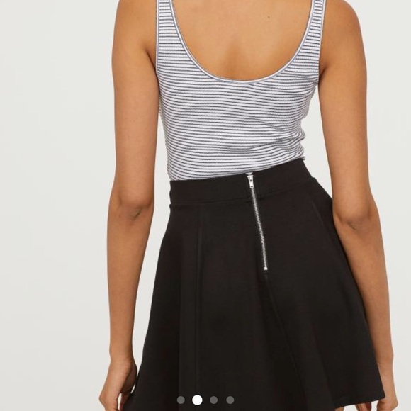 H&M Black Circle Skirt❤️ - Picture 2 of 3